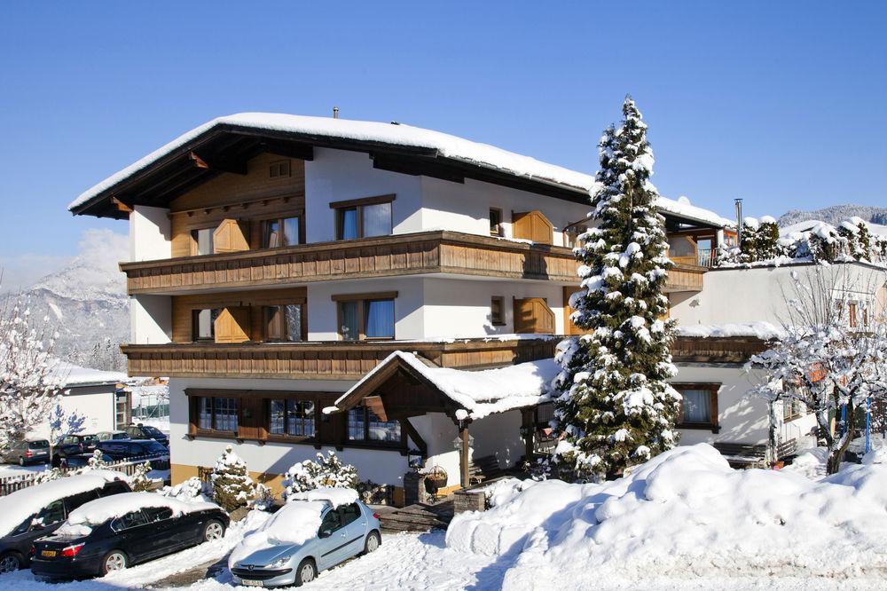 Angerer Alpine Suiten Und Familienappartements Tirol ライト・イム・アルプバッハタール エクステリア 写真