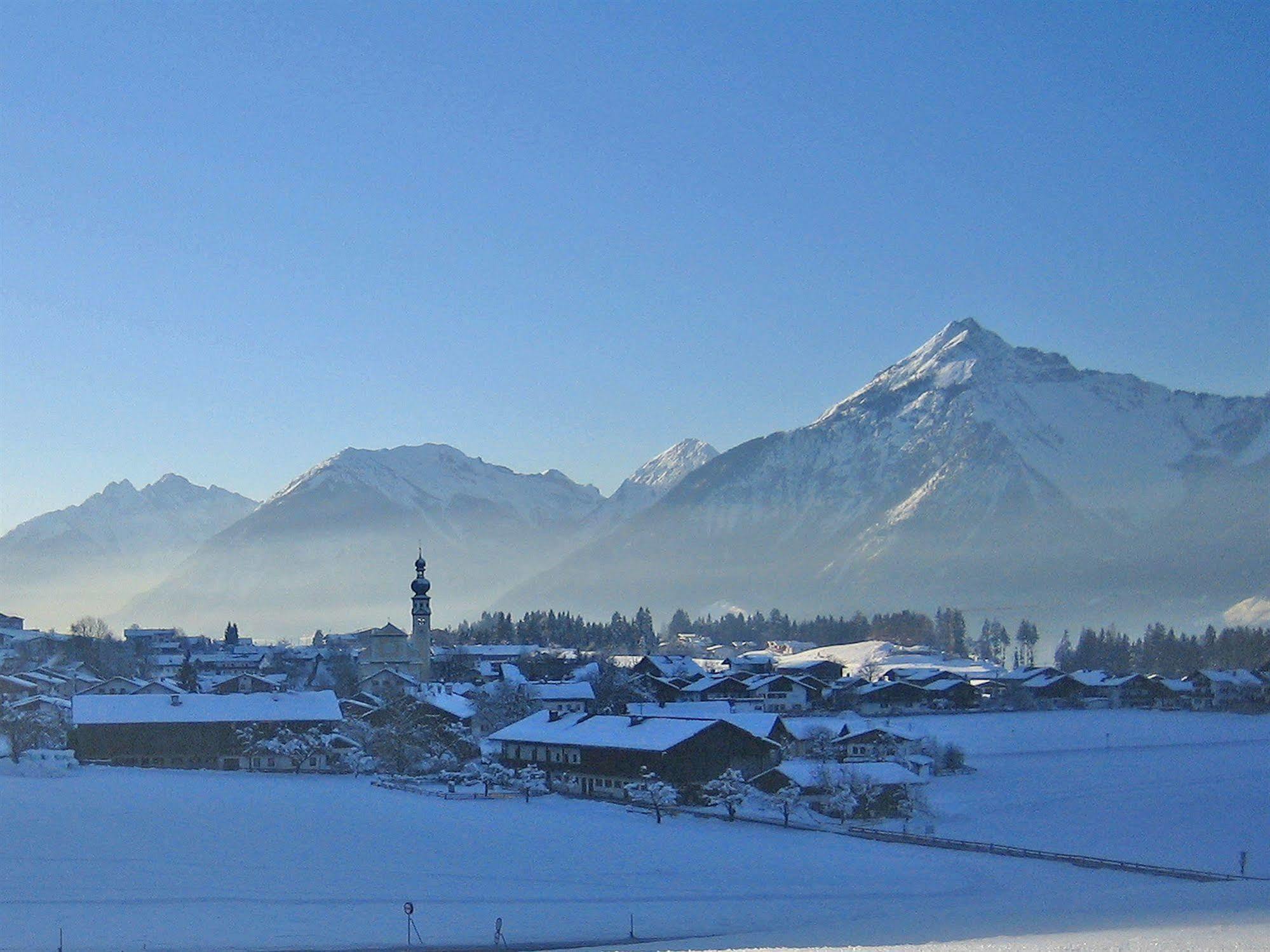 Angerer Alpine Suiten Und Familienappartements Tirol ライト・イム・アルプバッハタール エクステリア 写真