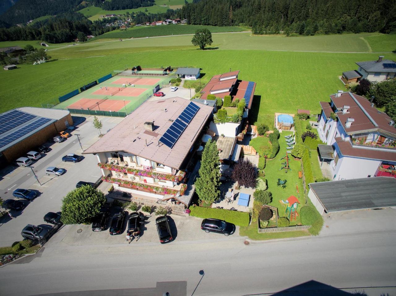Angerer Alpine Suiten Und Familienappartements Tirol ライト・イム・アルプバッハタール エクステリア 写真